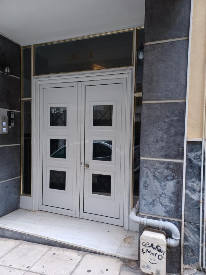 Marina Zeas Livemodern Daire Pire Dış mekan fotoğraf